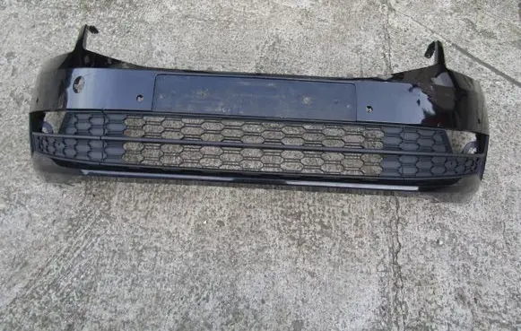 Skoda Octavia Mk3 (5E) Front bumper 5E0807221N