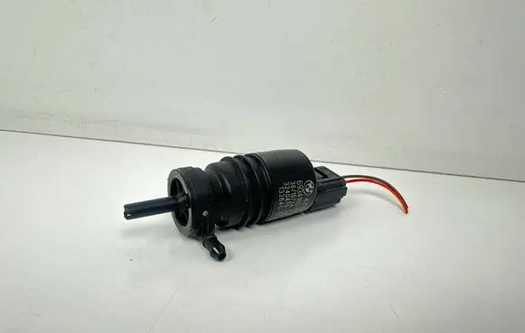 BMW 5 GT F07 Windscreen/windshield washer pump 6934160