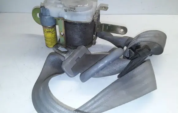 KIA Sorento Front seatbelt 0432022