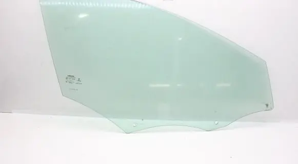 Volvo V40 Front door window glass four-door