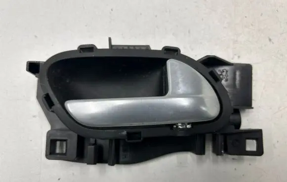 Front door interior handle