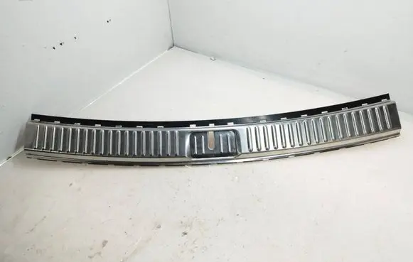 Volkswagen Touareg II Trunk/boot sill cover protection 7P0863459E