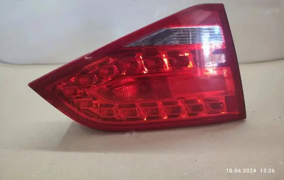 Audi A4 S4 B8 8K Tailgate rear/tail lights 170411