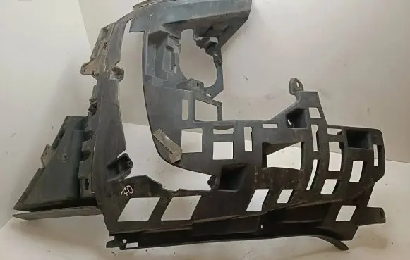 Citroen DS7 Crossback Front bumper corner part panel trim 