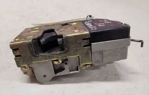 Citroen C5 Front door lock