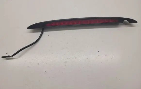 Saab 9-3 Ver1 Third/center stoplight 4676383