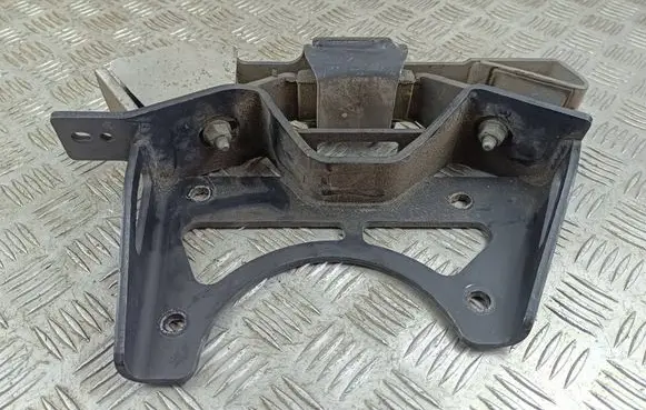 Dodge VAN RAM Gearbox mount SEQ843910 0P655 KN683193
