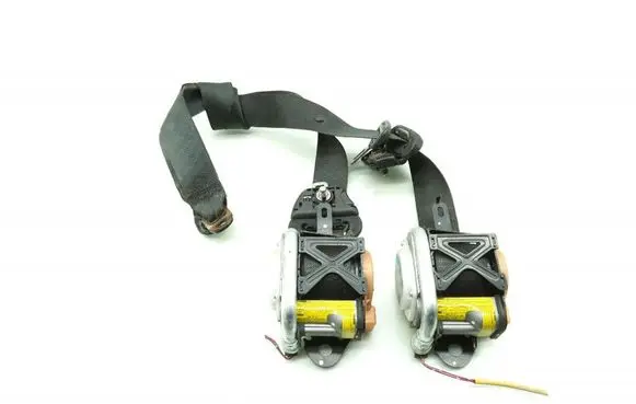 Mitsubishi L200 Front seatbelt MN173443XA