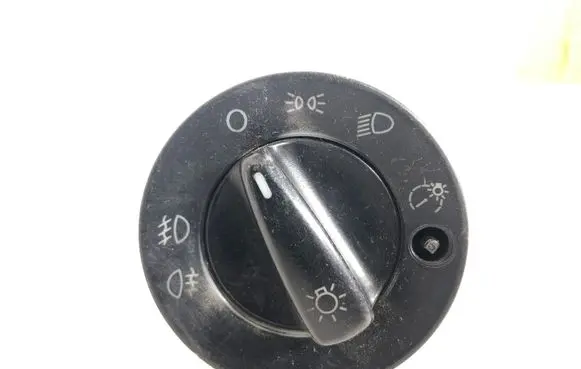 Skoda Octavia Mk1 (1U) Light switch 1U0941531A