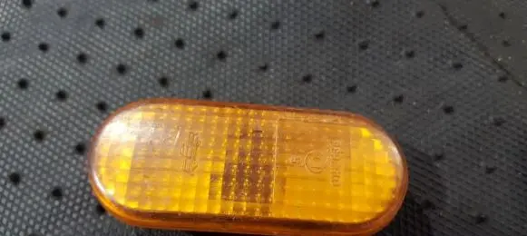 Volkswagen Sharan Front fender indicator light 3A0949117A