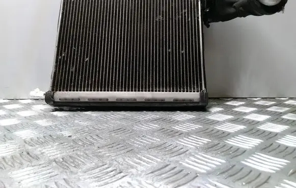 Lexus IS 220D-250-350 Air conditioning (A/C) radiator (interior) 