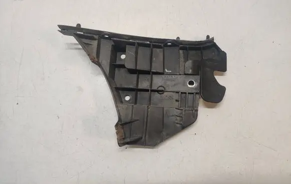 Volvo V70 Front bumper mounting bracket 31265345