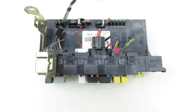 Mercedes-Benz C AMG W203 Central body control module 2035453701