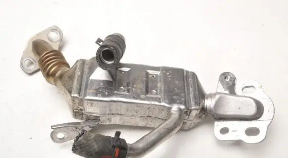 Mazda CX-30 EGR valve cooler HF0120304D