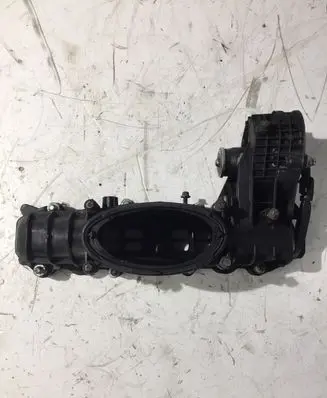 Mercedes-Benz Sprinter W906 Intake manifold 987081325
