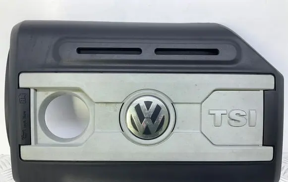 Volkswagen Eos Engine cover (trim) 06J103925AS 06M103925AQ 06J103925AR