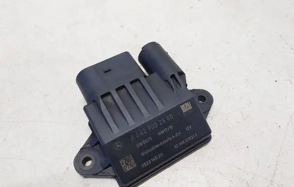 Mercedes-Benz ML W164 Glow plug pre-heat relay A6429002600 6429002600