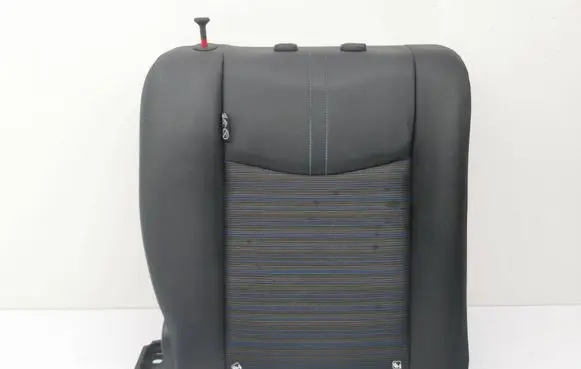 Nissan Leaf II (ZE1) Rear seat 