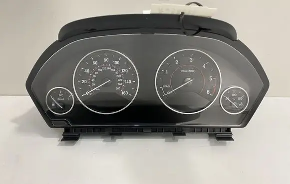 BMW 4 F32 F33 Speedometer (instrument cluster) 9232895
