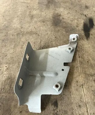 Renault Master III Fender 641030003R