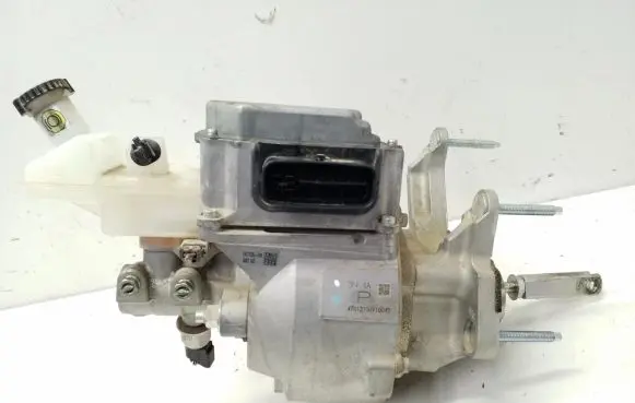 Nissan Leaf I (ZE0) Master brake cylinder EAC103503A