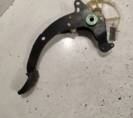 Clutch pedal