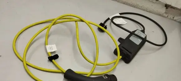 BMW 3 G20 G21 Electric car charging cable 35588458
