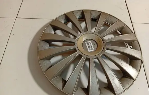 Ford S-MAX R16 wheel hub/cap/trim 