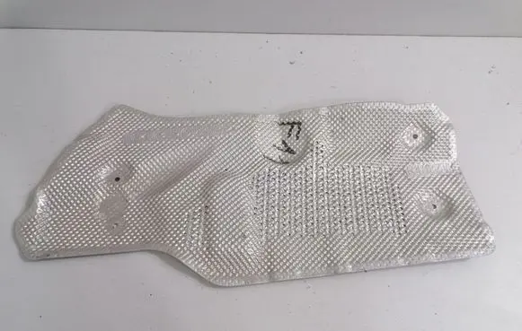 BMW 7 F01 F02 F03 F04 Heat shield in engine bay 7185246