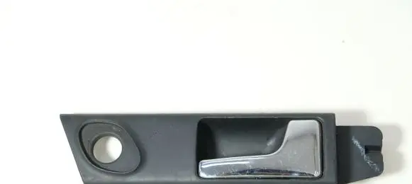 Audi A6 S6 C4 4A Front door interior handle 4A0839020