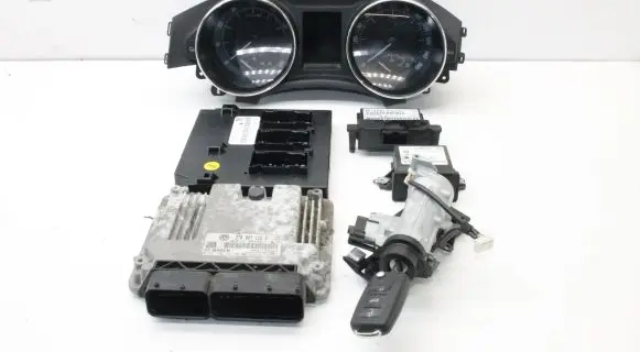 Skoda Superb B6 (3T) Engine ECU kit and lock set 3T0907115G 1K0937087P