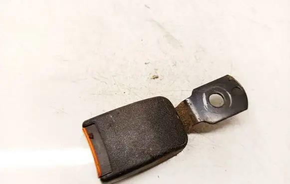 Seat Alhambra (Mk1) Rear seatbelt buckle 