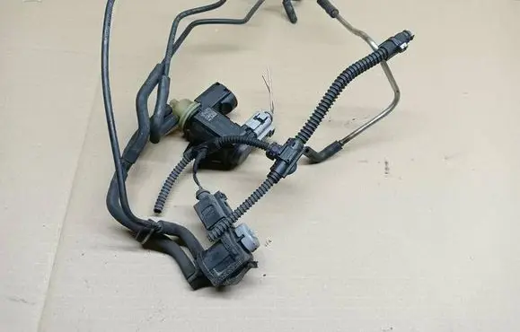 Audi A6 S6 C7 4G Turbo solenoid valve 8K0906627 02379 4010835A