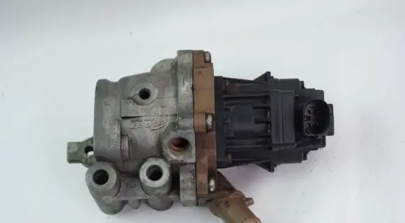 Iveco Daily 6th gen EGR valve 5802061038