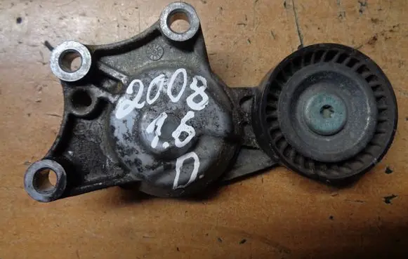 Peugeot 2008 I Generator/alternator belt tensioner 9676854880