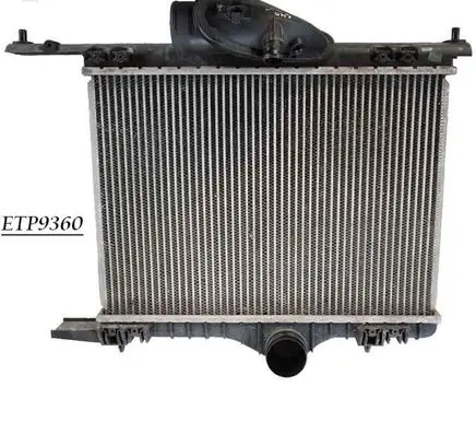 Nissan Primera Intercooler radiator ETP9360