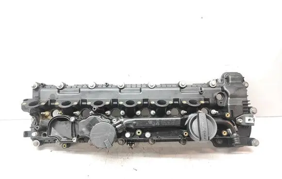 BMW X3 E83 Rocker cam cover 7811588 7796408 11127796408