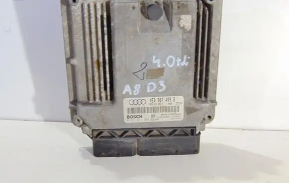 Audi A8 S8 D3 4E Engine control unit/module ECU 4E0907409B