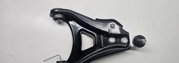 Renault Clio III Front control arm 8200942407 QSA1549S 1549A2Z15