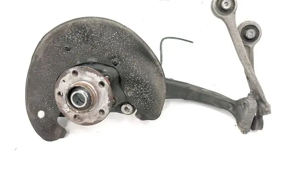 Audi Q5 SQ5 Front wheel hub spindle knuckle 8K0407241AB