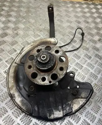Mercedes-Benz E W211 Front wheel hub spindle knuckle