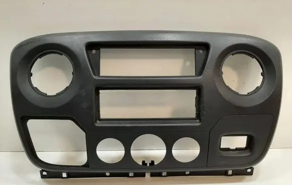 Renault Master III Dashboard center trim panel 682600026R
