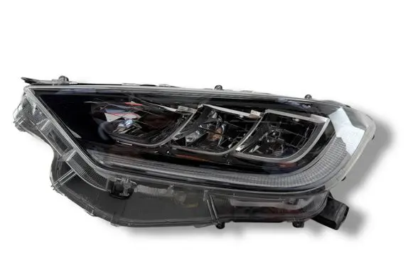 Toyota Yaris XP210 Headlight/headlamp 0KR07
