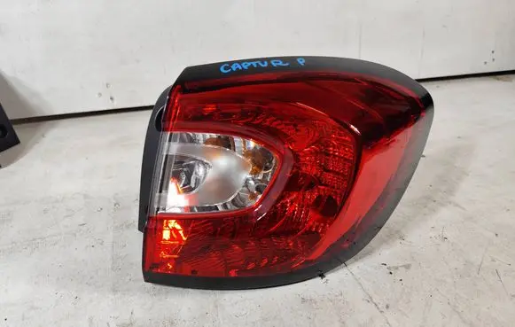 Rear/tail lights