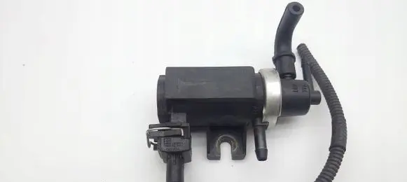 Volkswagen Transporter - Caravelle T5 Turbo solenoid valve 1H0906627 72190320 00T271