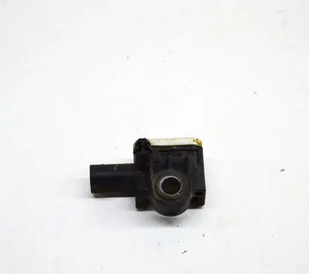 Mercedes-Benz GLE (W166 - C292) Airbag deployment crash/impact sensor A1668210151 56054085AA