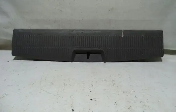 Chrysler Voyager Trunk/boot sill cover protection 