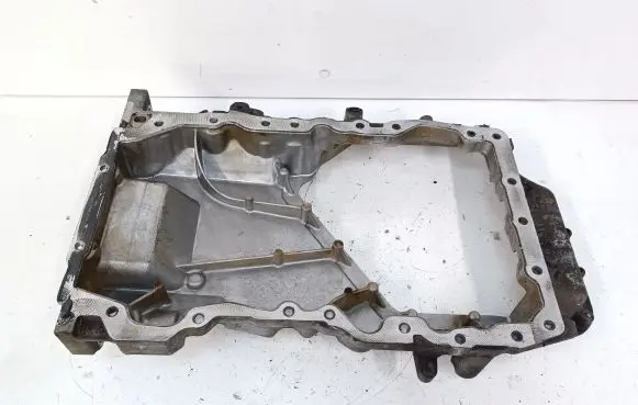 Chrysler Town u0026 Country V Oil sump 05184423AI