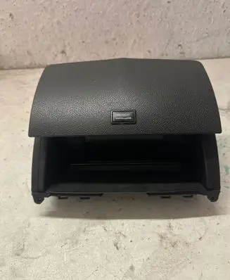 Mercedes-Benz C W204 Screen/display/small screen W204ZDEA A2046801231 090509081301