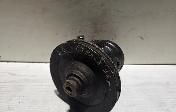 Renault Espace II Power steering pump 7846075
